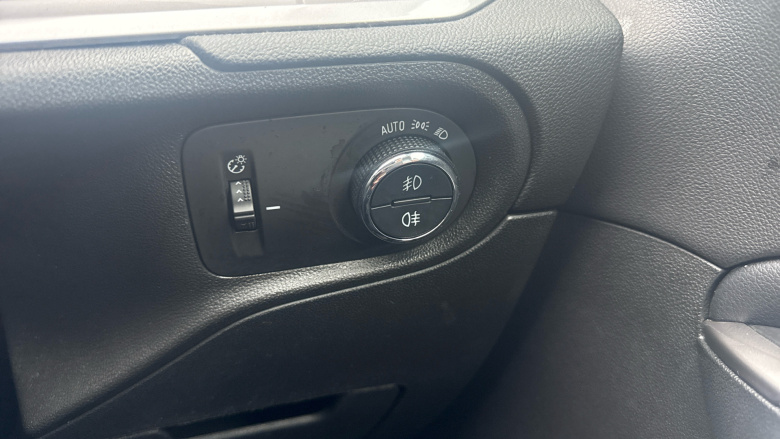 Vauxhall Grandland 1.2 Turbo Ultimate 5dr Petrol Hatchback